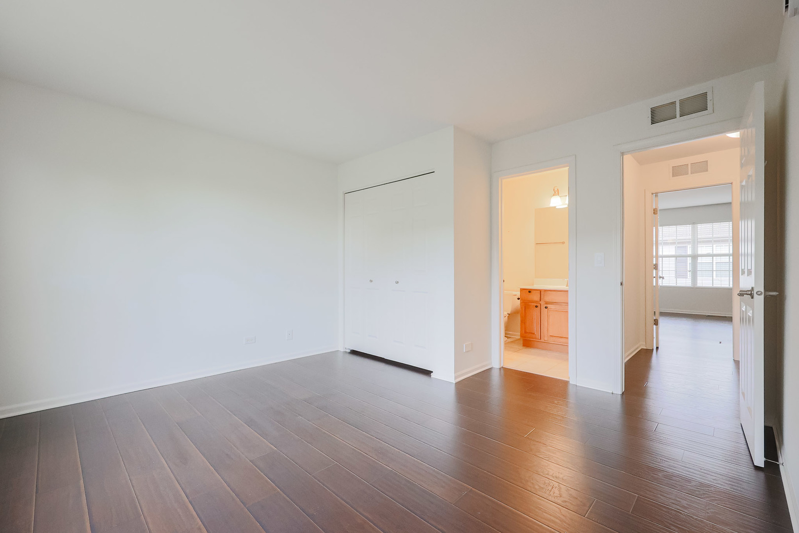 8607 Waukegan Road Property Photo 18