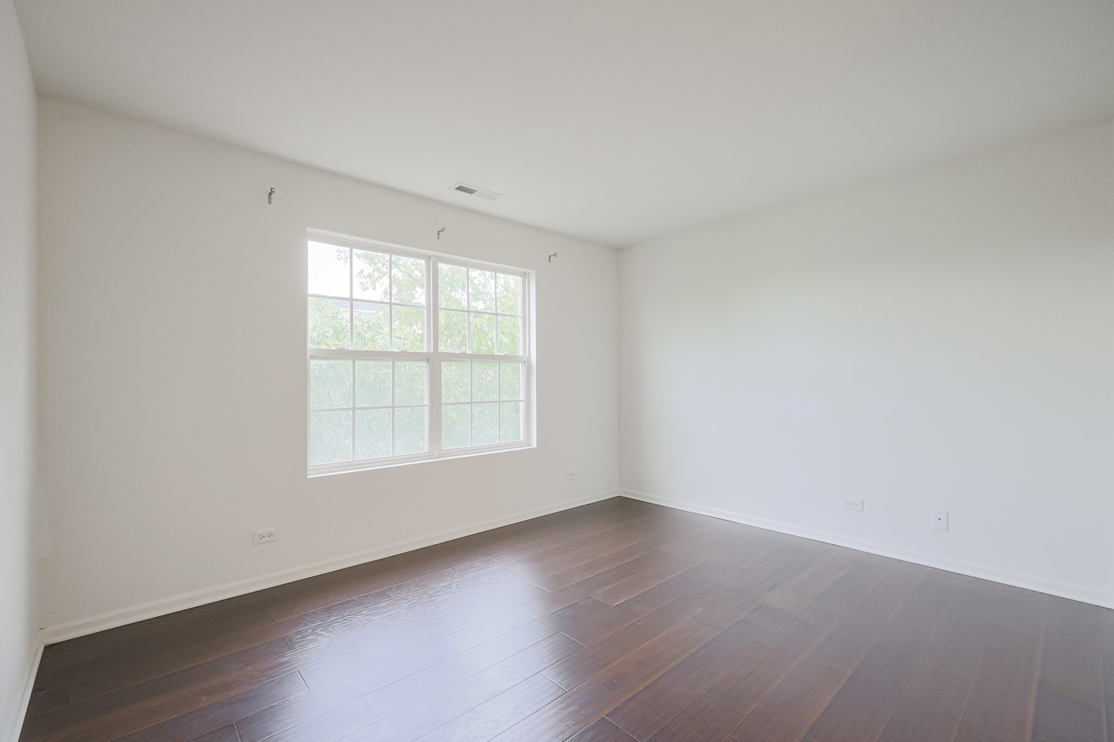 8607 Waukegan Road Property Photo 22