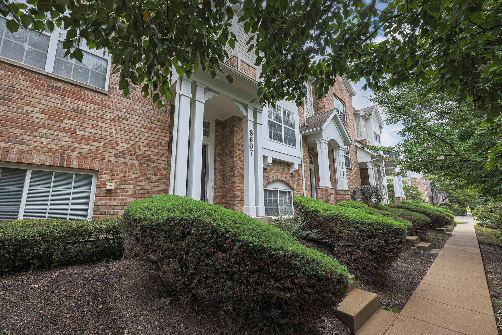 8607 Waukegan Road Property Photo 34