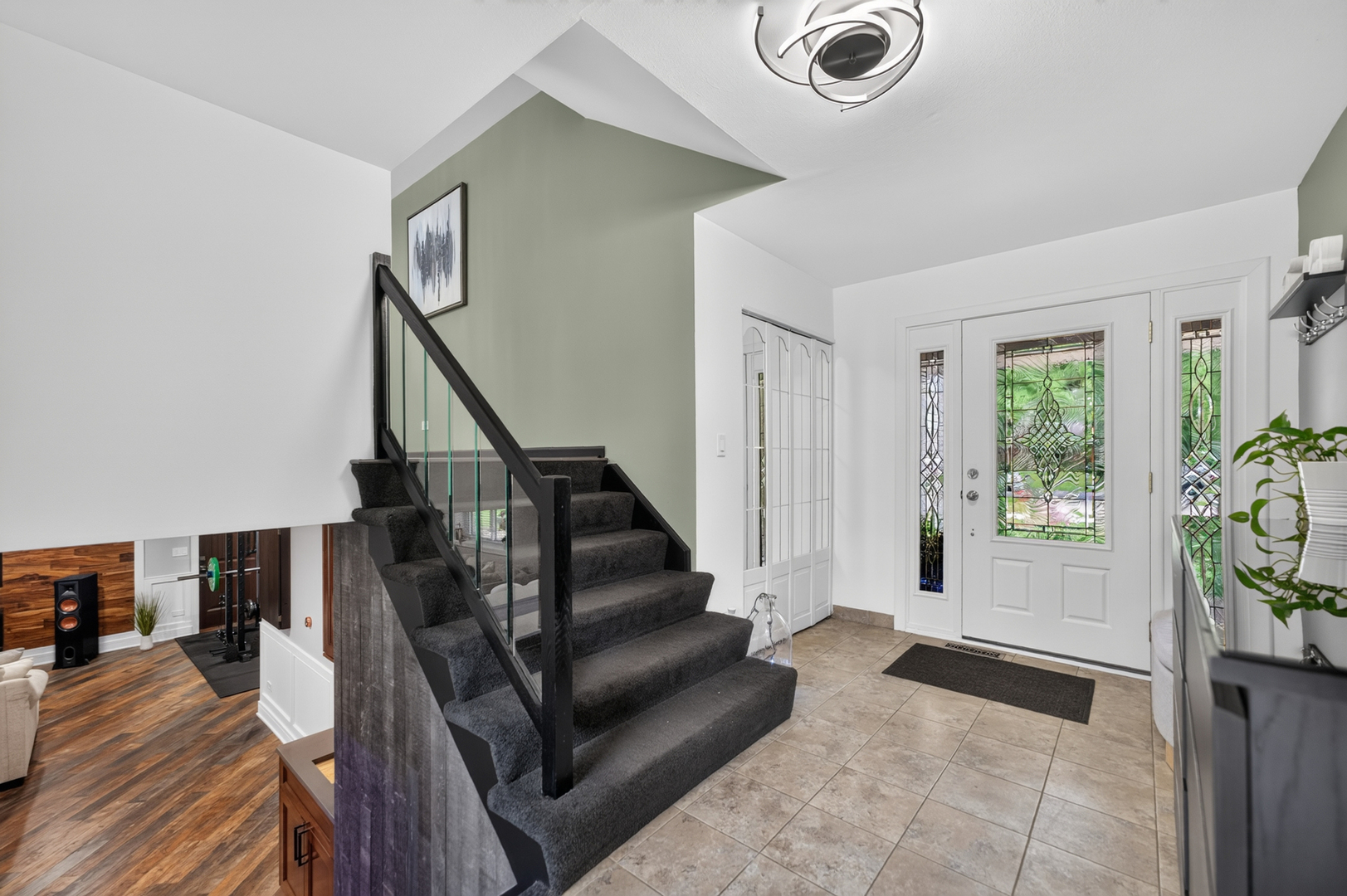 917 E Schirra Drive Property Photo 17