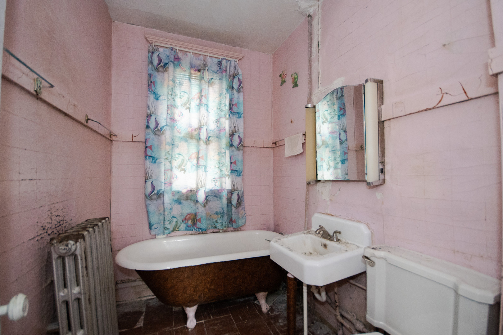 2270 N Monitor Avenue Property Photo 13