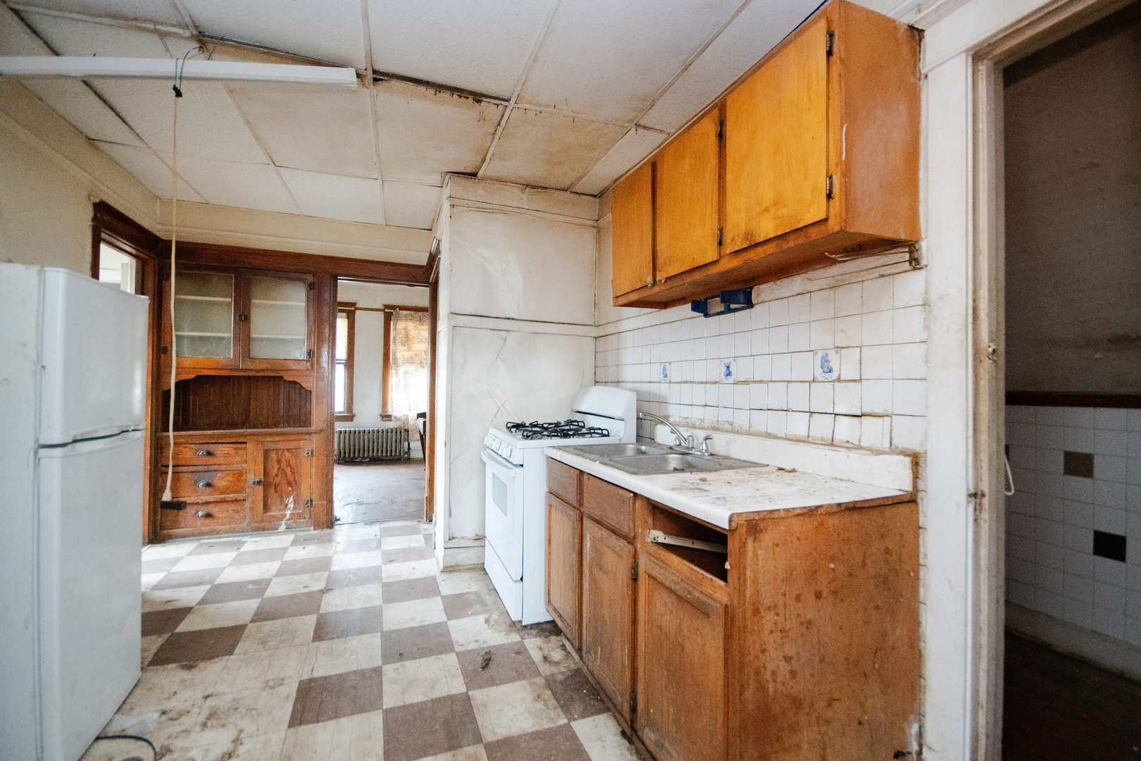 2270 N Monitor Avenue Property Photo 16