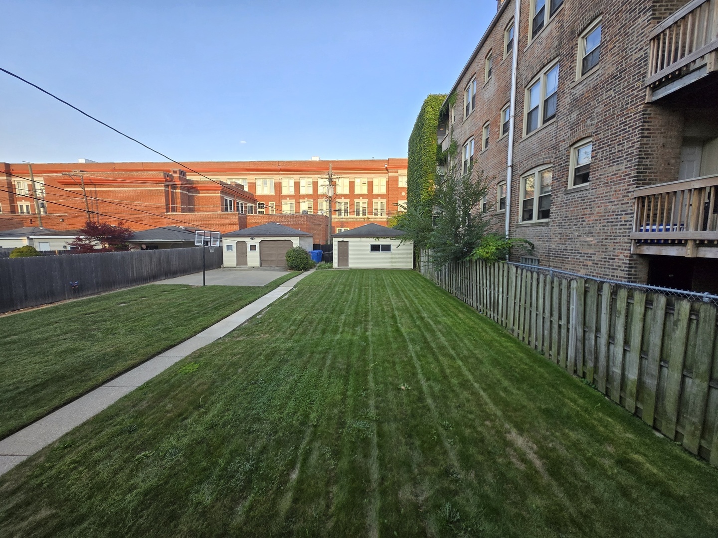 6941 S Cornell Avenue Property Photo 3