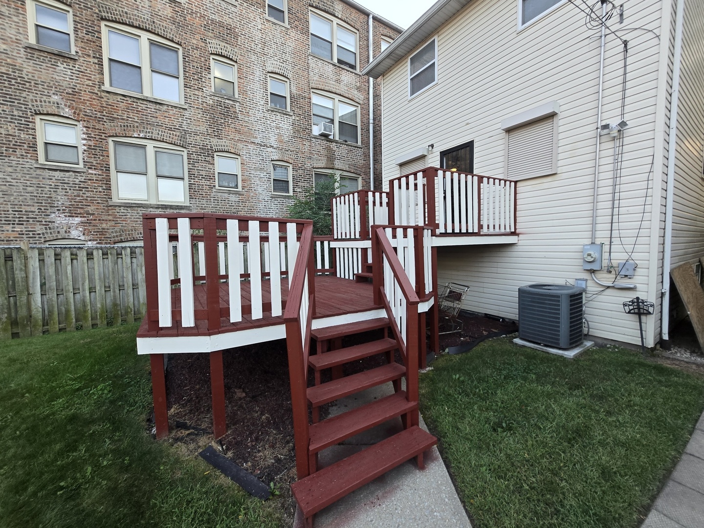 6941 S Cornell Avenue Property Photo 5