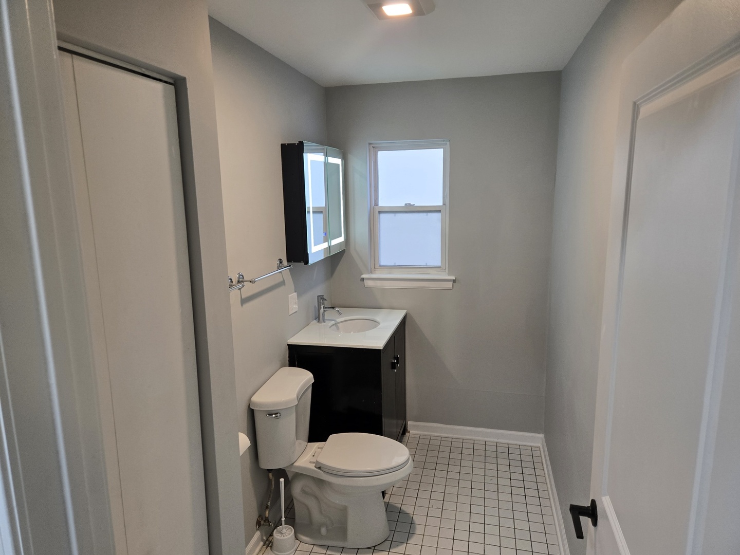 6941 S Cornell Avenue Property Photo 10