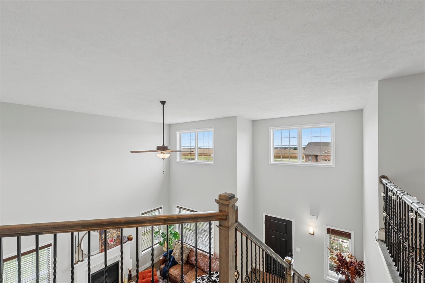 1920 Roseland Drive Property Photo 32