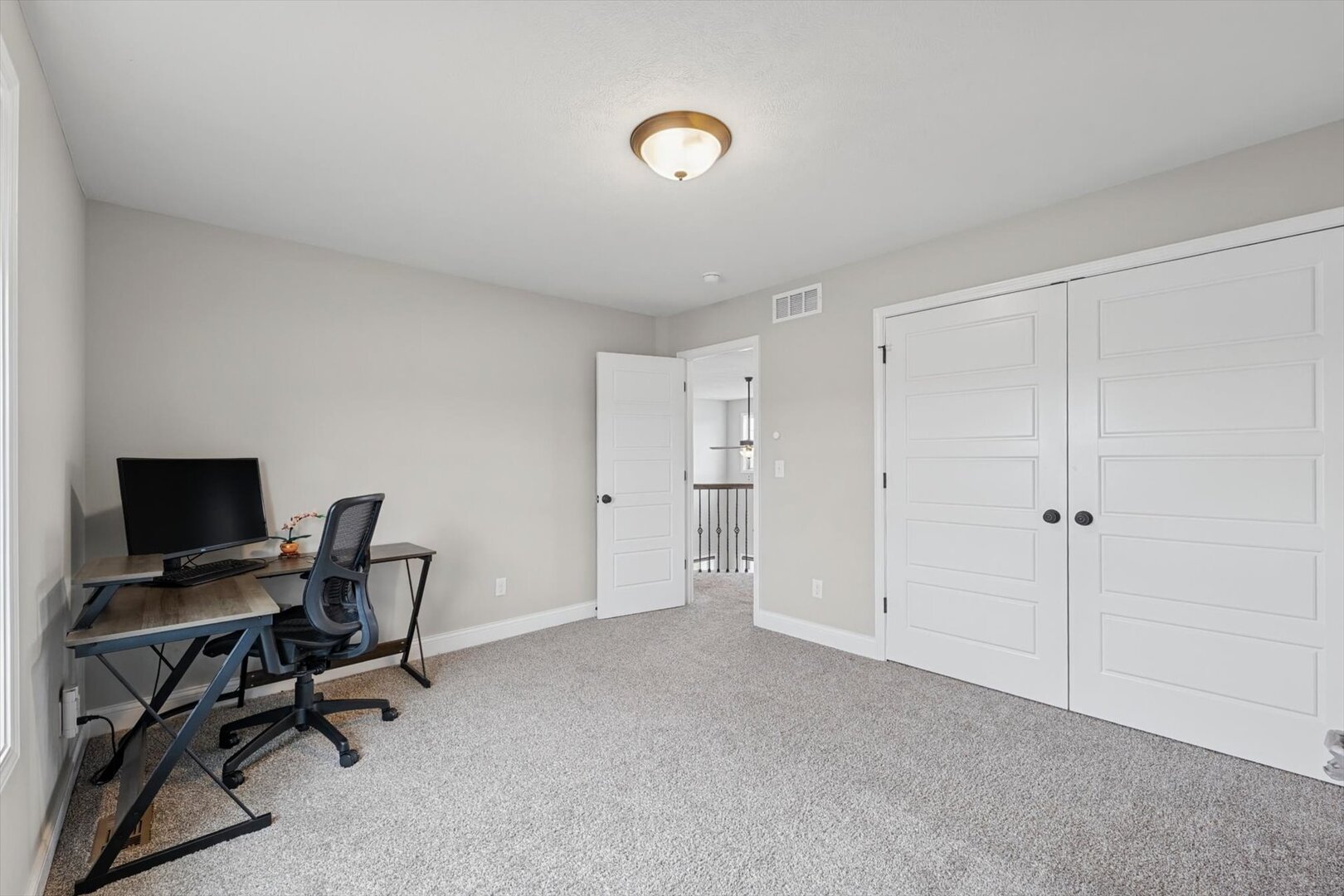 1920 Roseland Drive Property Photo 43