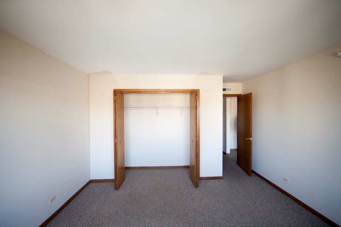 6340 Capulina Avenue 4c Property Photo 8