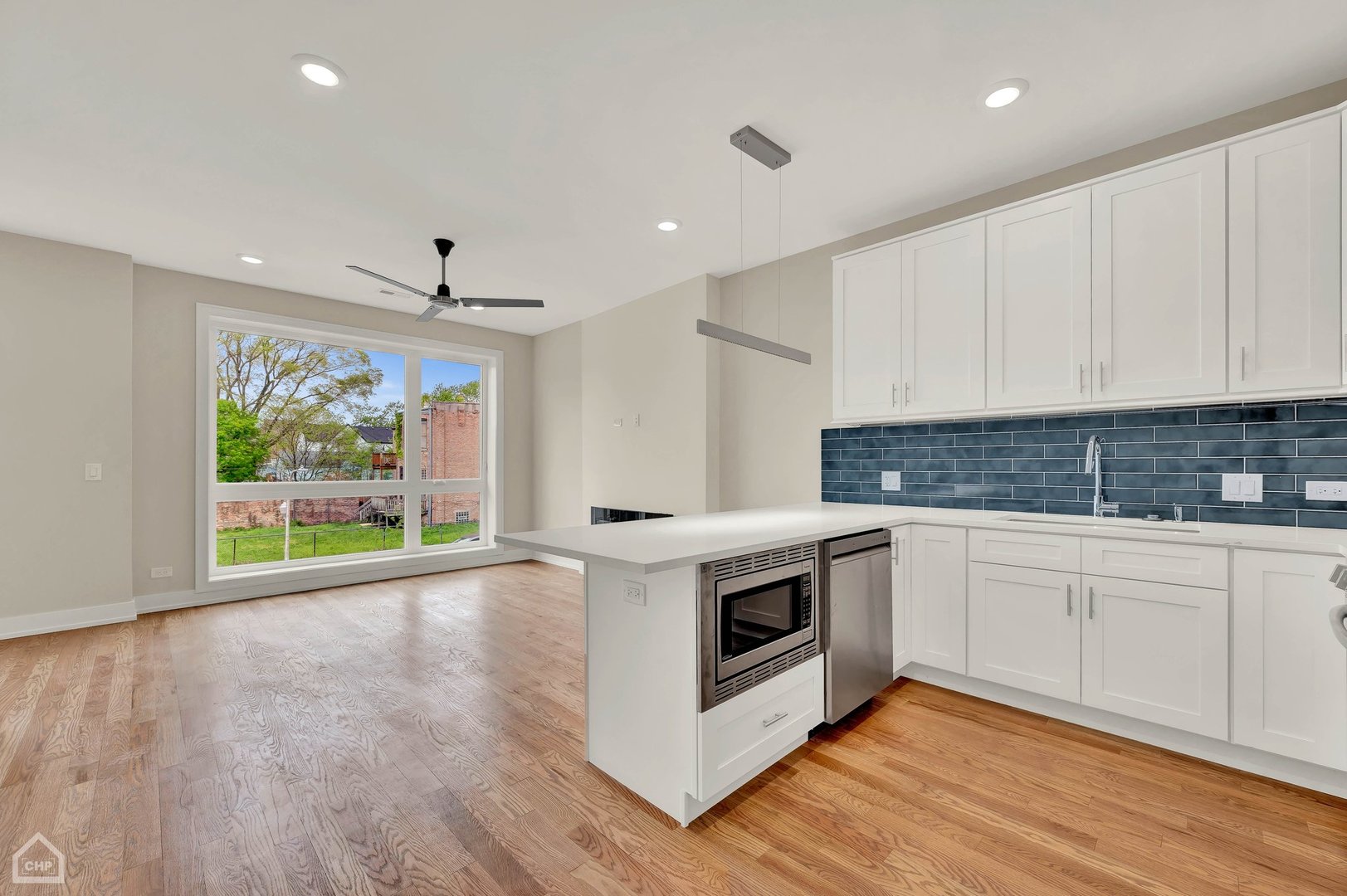 4611 S Saint Lawrence Avenue 2 Property Photo 8