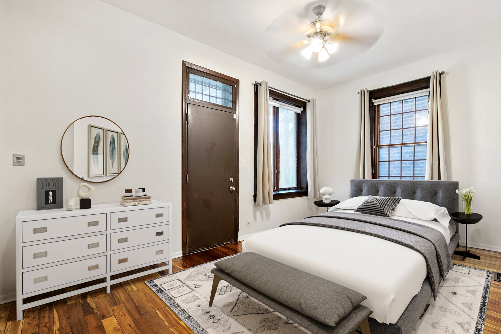 1219 N Damen Avenue Property Photo 14