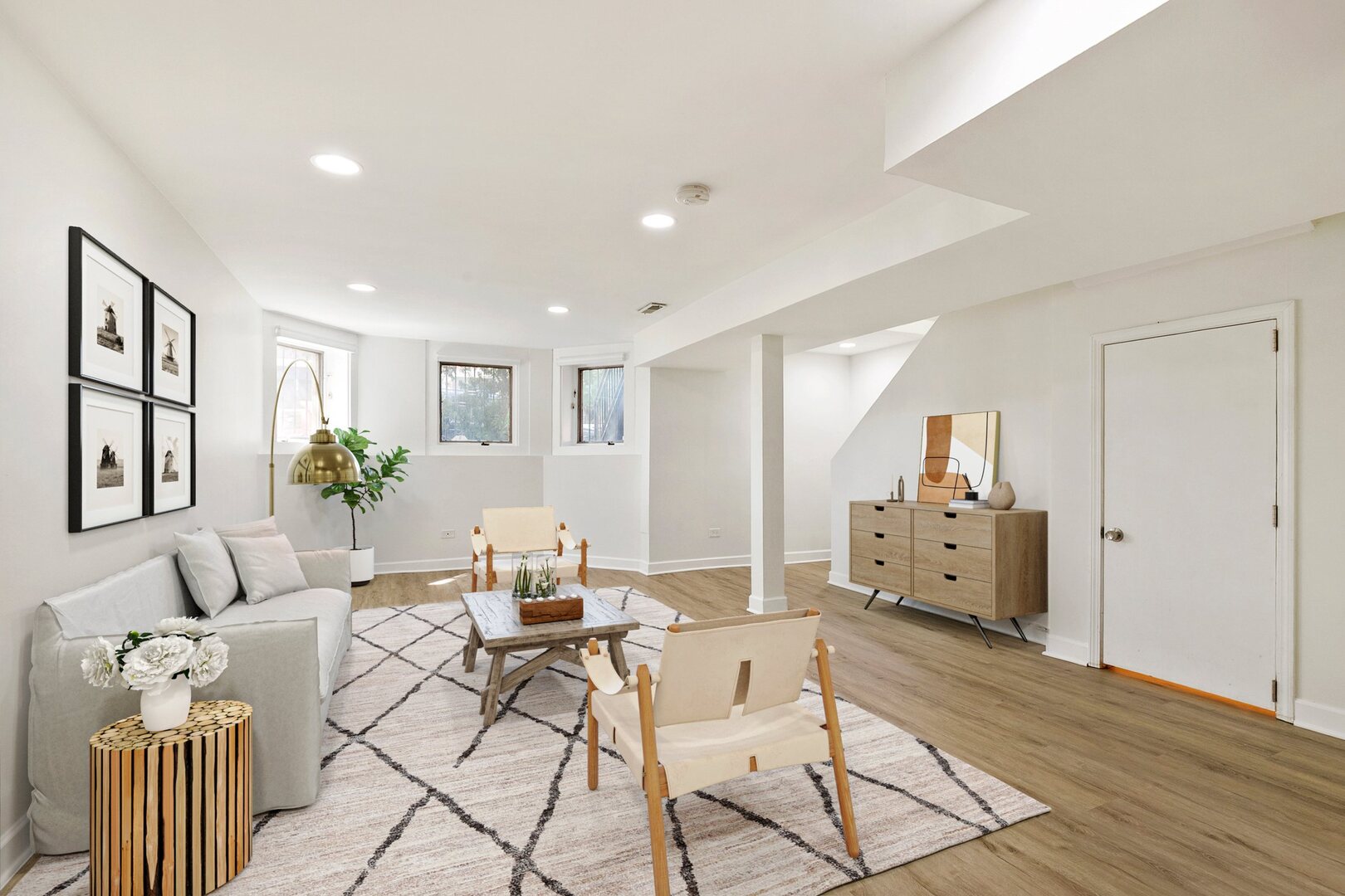 1219 N Damen Avenue Property Photo 19
