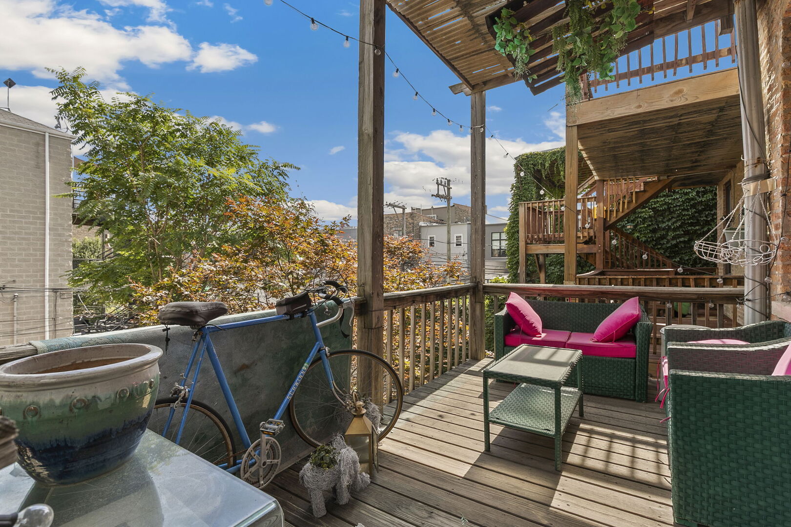 1219 N Damen Avenue Property Photo 45