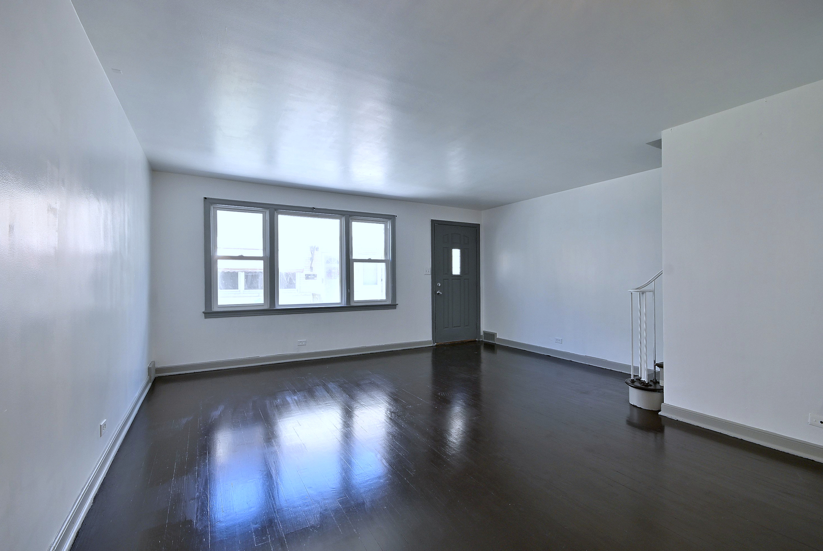 7911 North Avenue C Property Photo 6