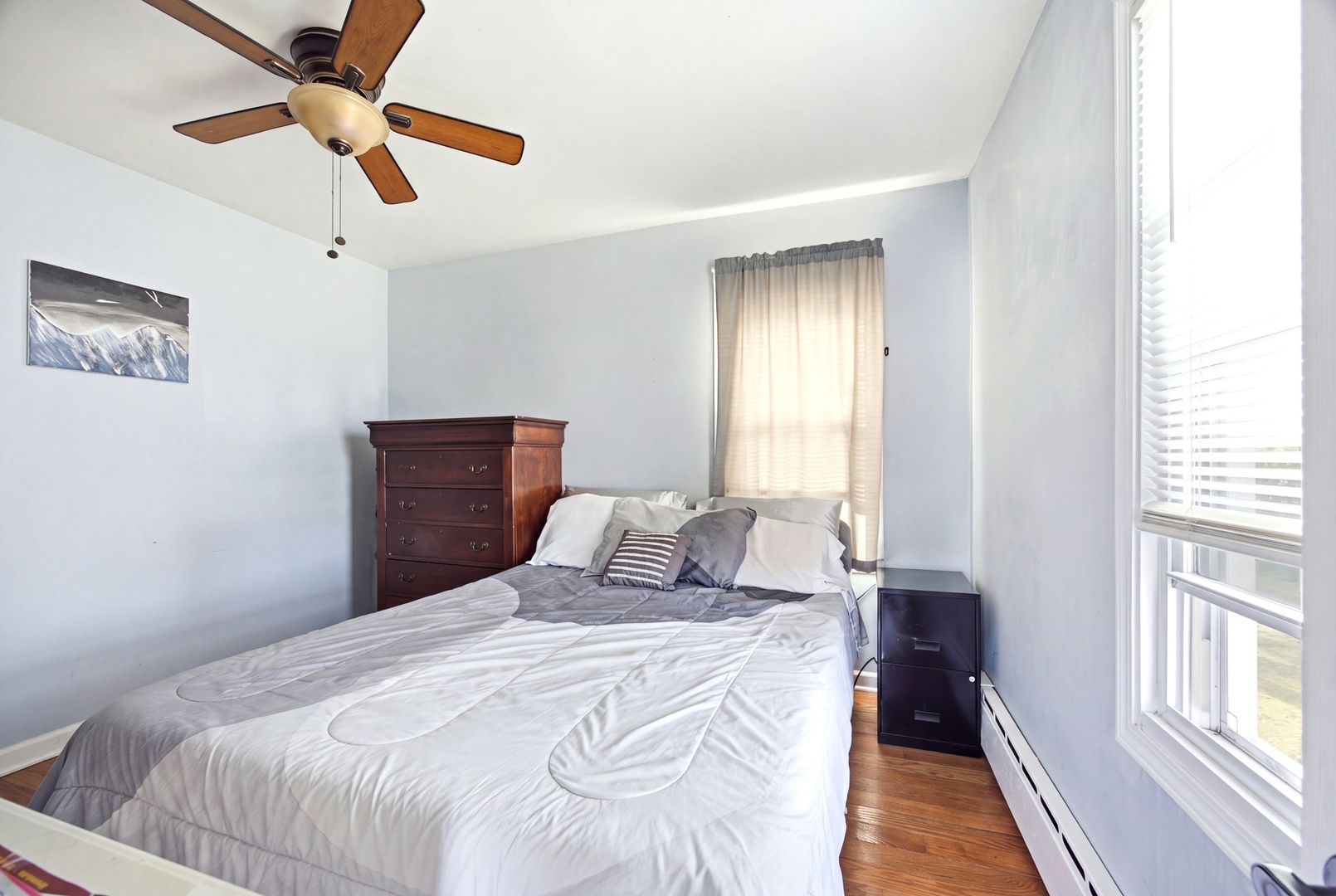 2110 N Green Bay Road Property Photo 8