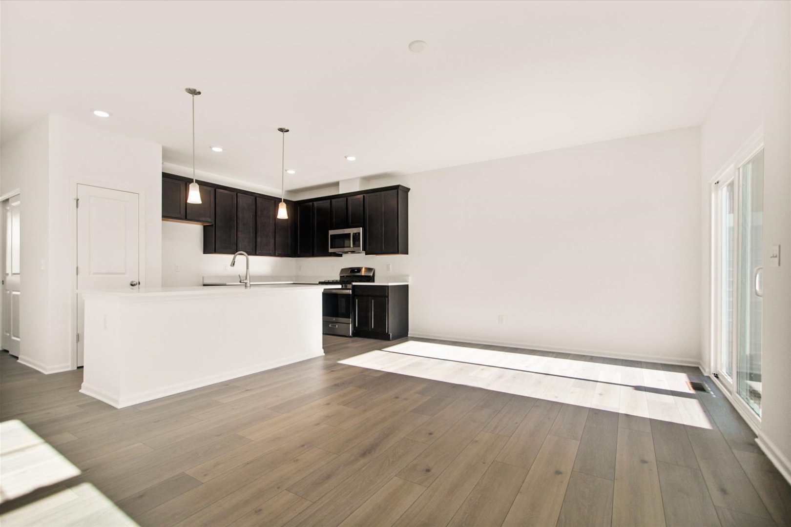 12425 Brodie Way Property Photo 9