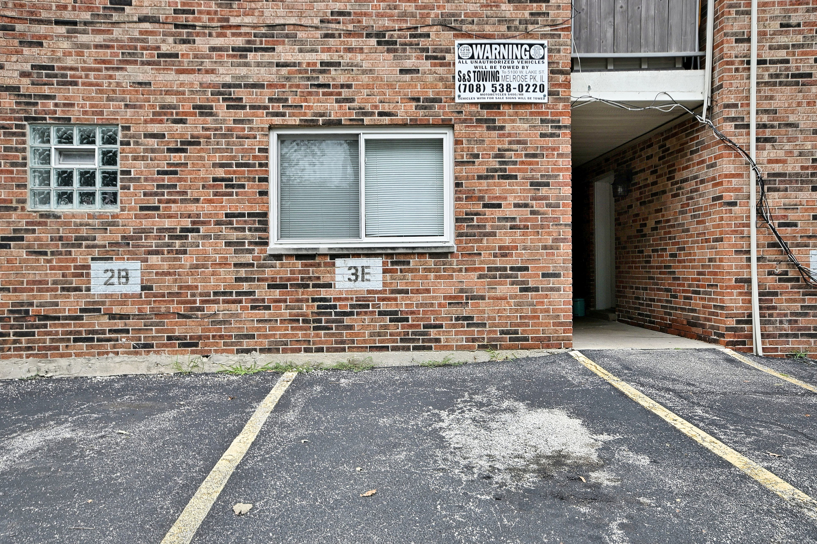 600 S York Street 3e Property Photo 6