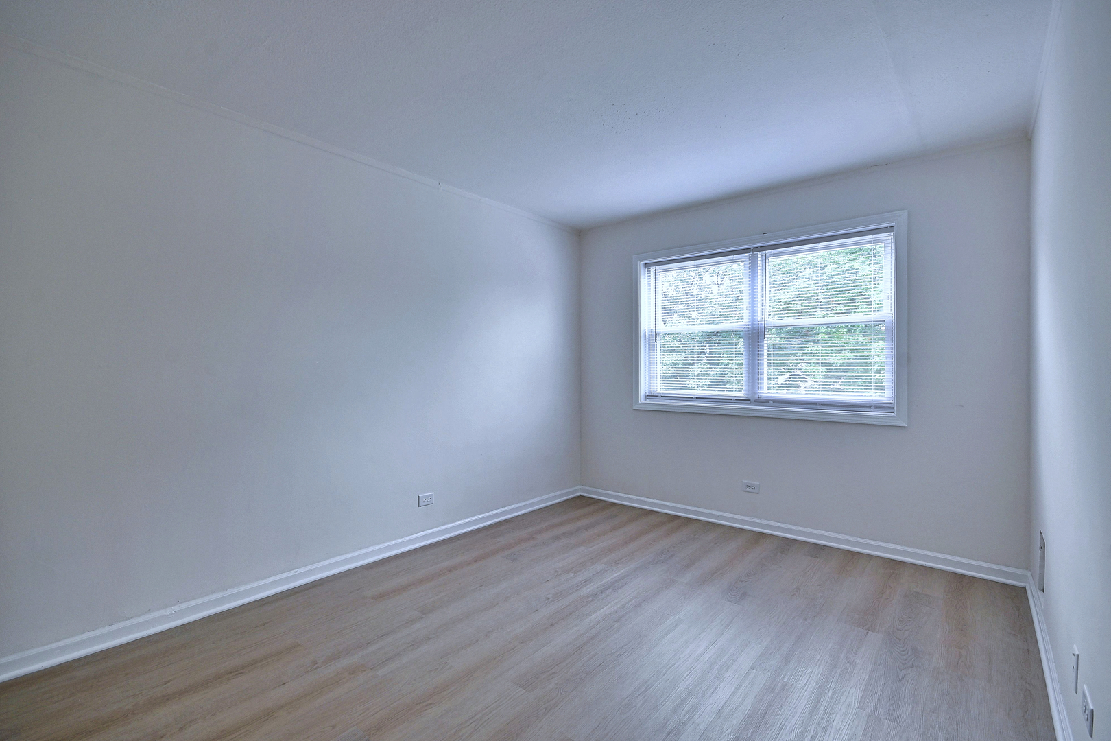 600 S York Street 3e Property Photo 22
