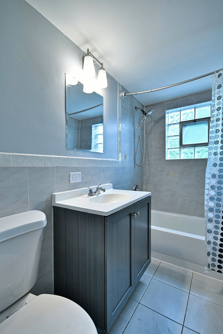 600 S York Street 3e Property Photo 25