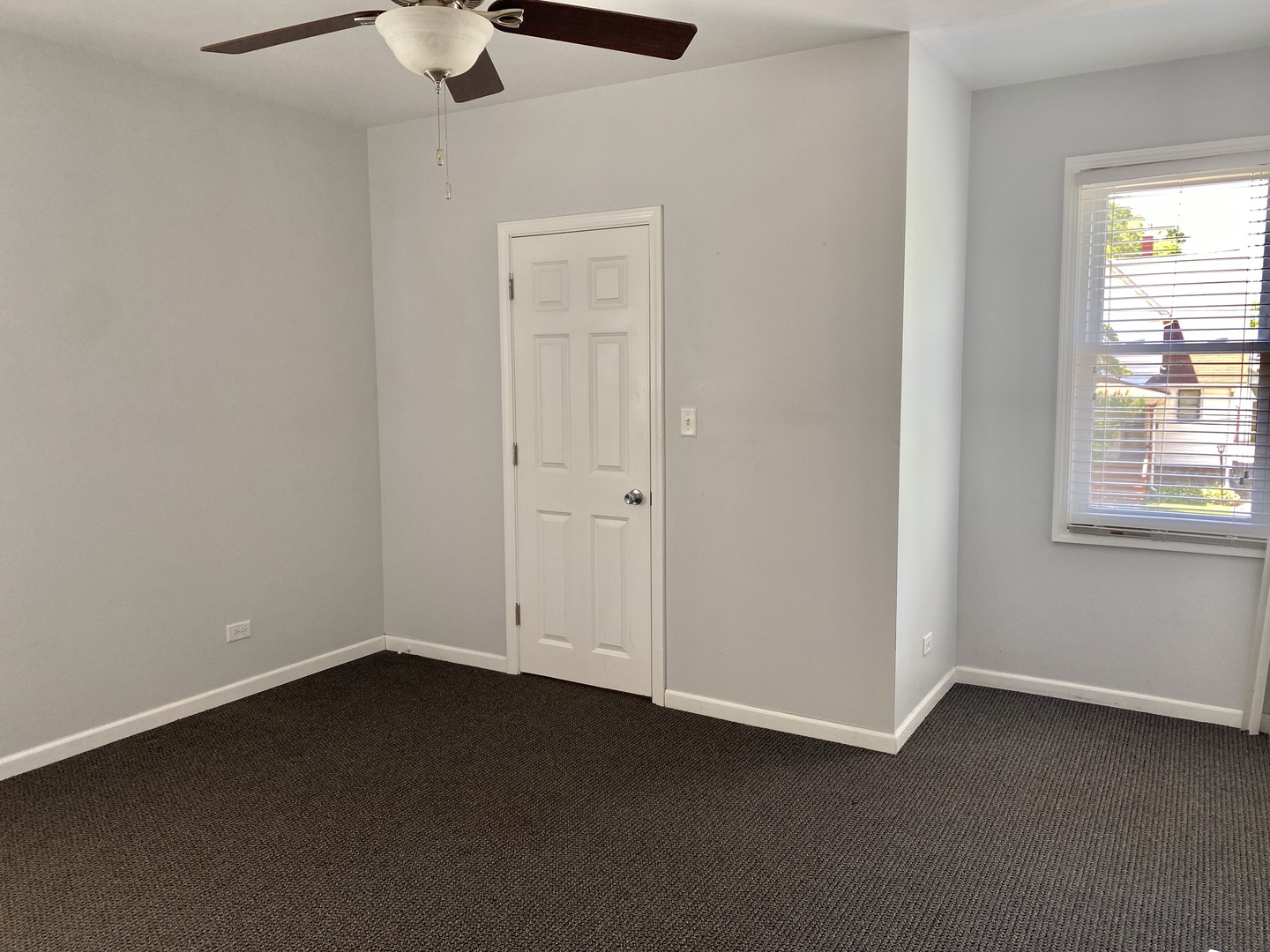 914 Clay Street 2 Property Photo 9