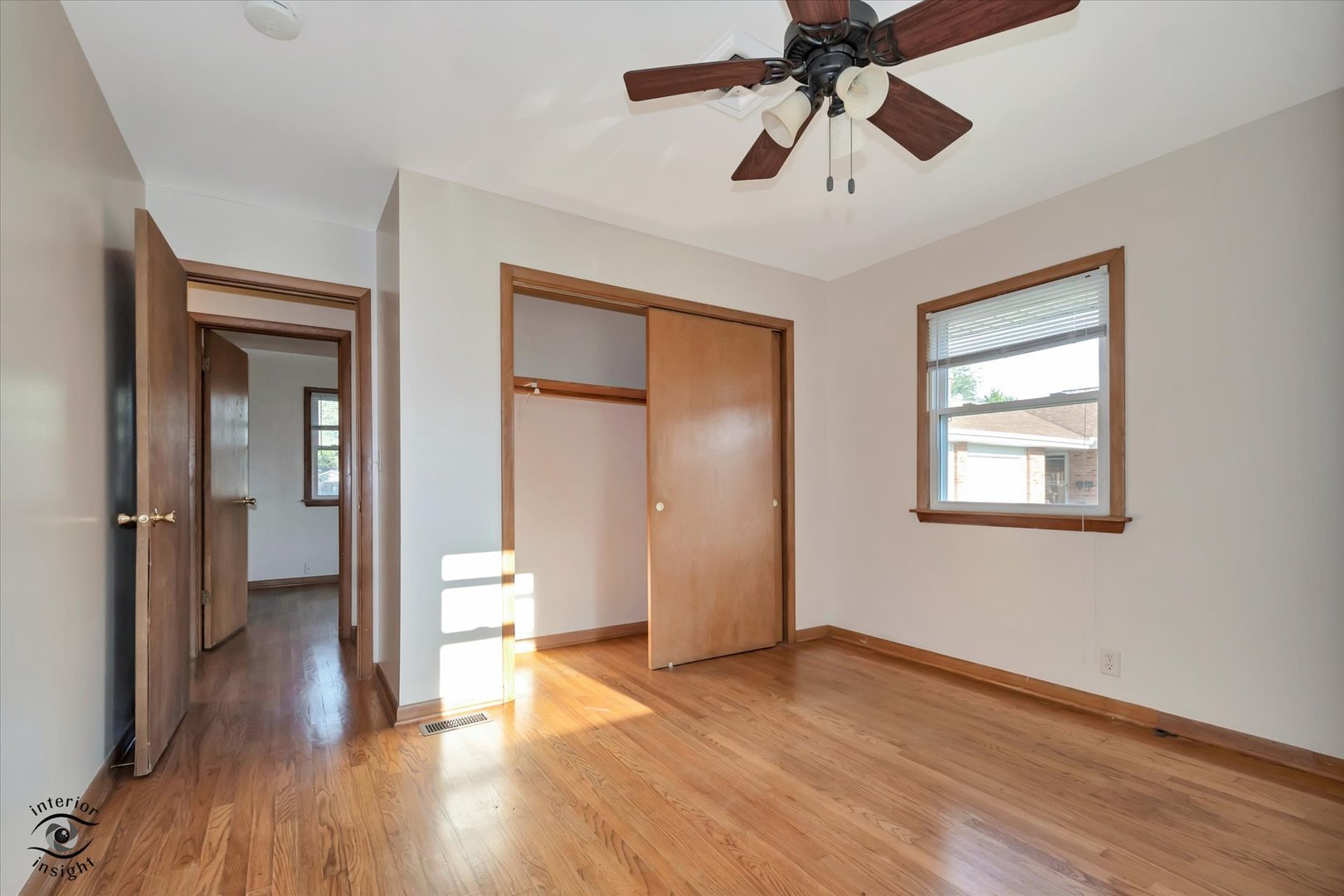 644 S Calumet Avenue Property Photo 13