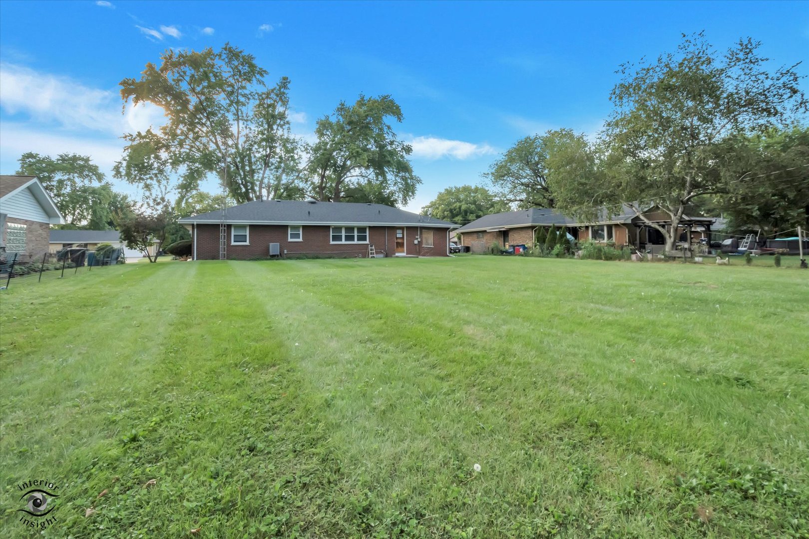 644 S Calumet Avenue Property Photo 27