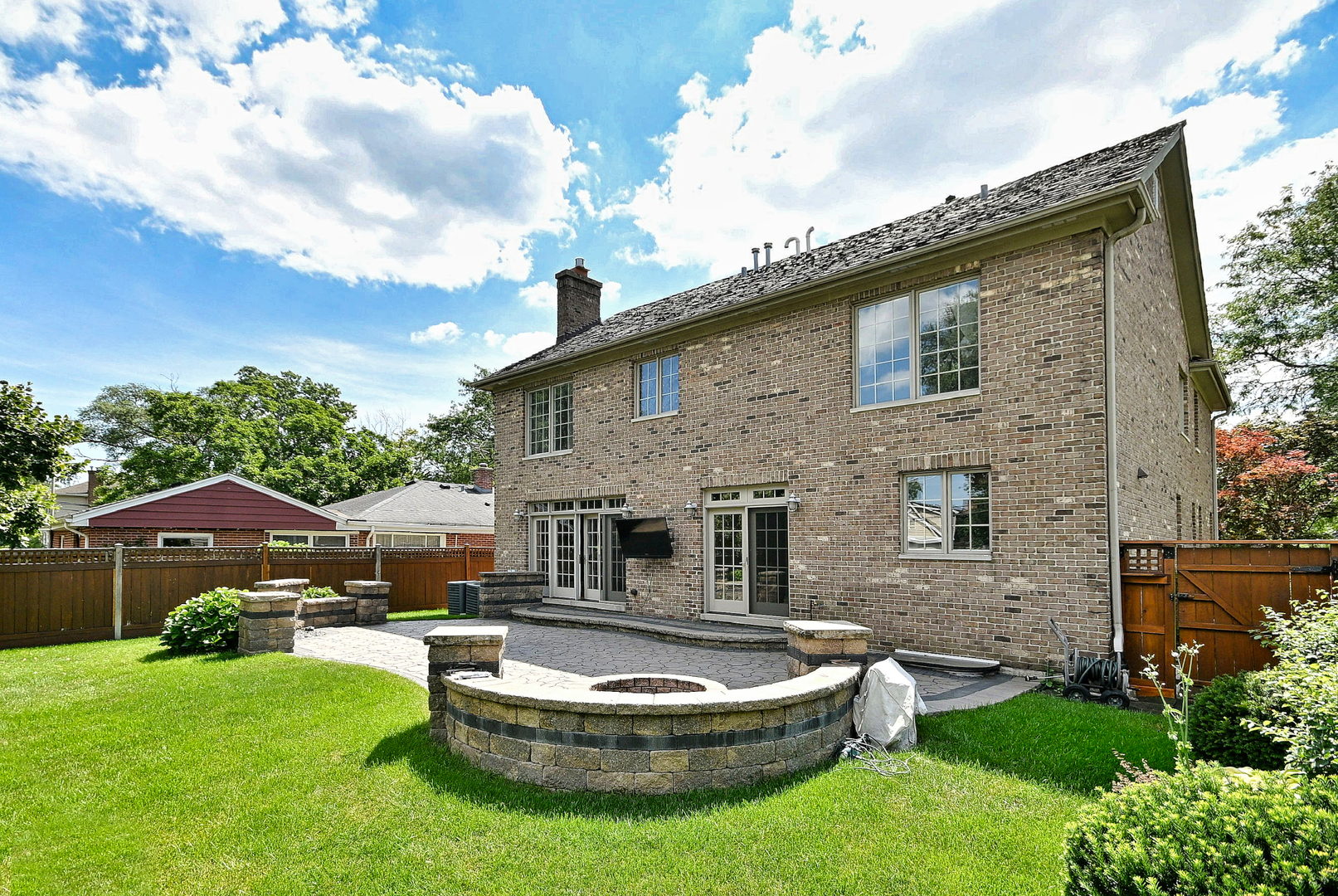 1908 S Harrison Street Property Photo 6
