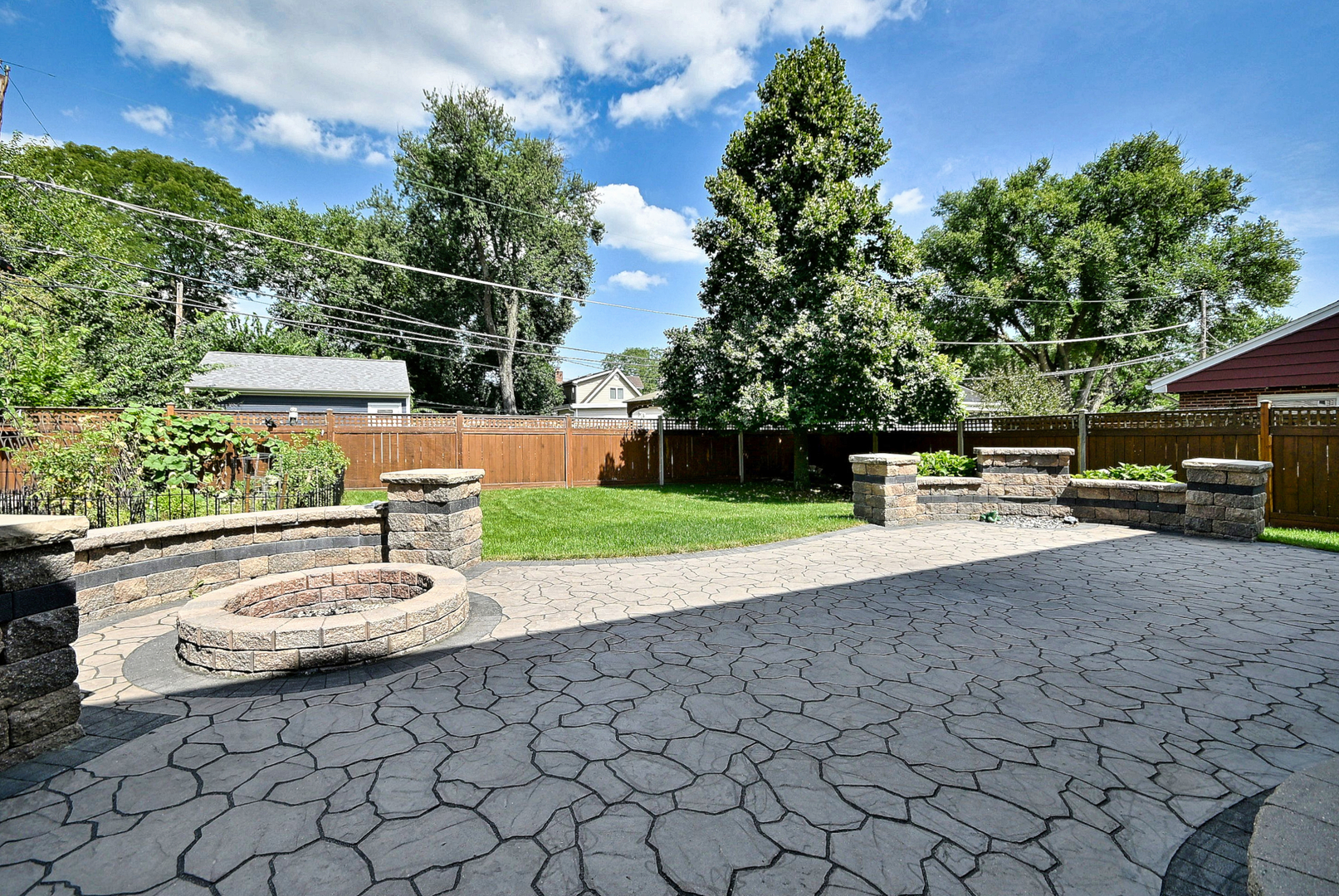 1908 S Harrison Street Property Photo 9