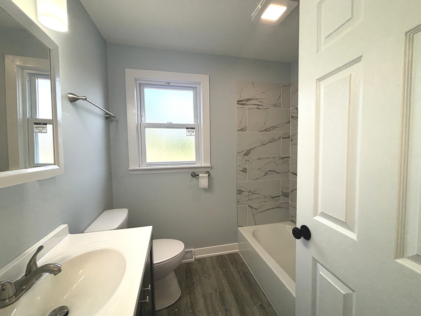15711 Dixie Highway Property Photo 24