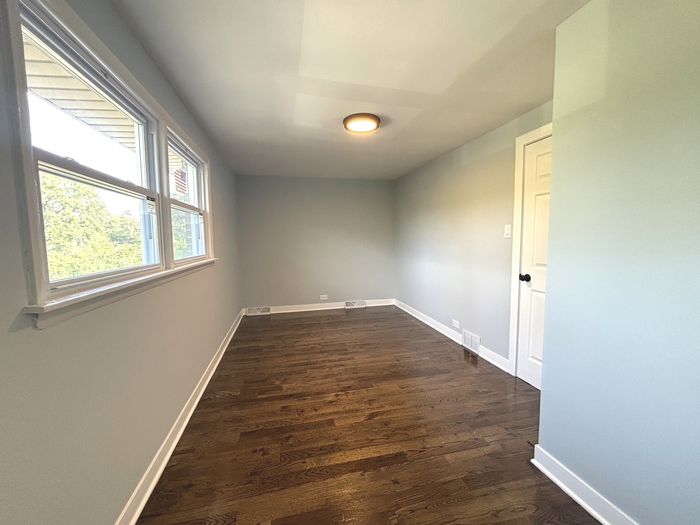 15711 Dixie Highway Property Photo 27