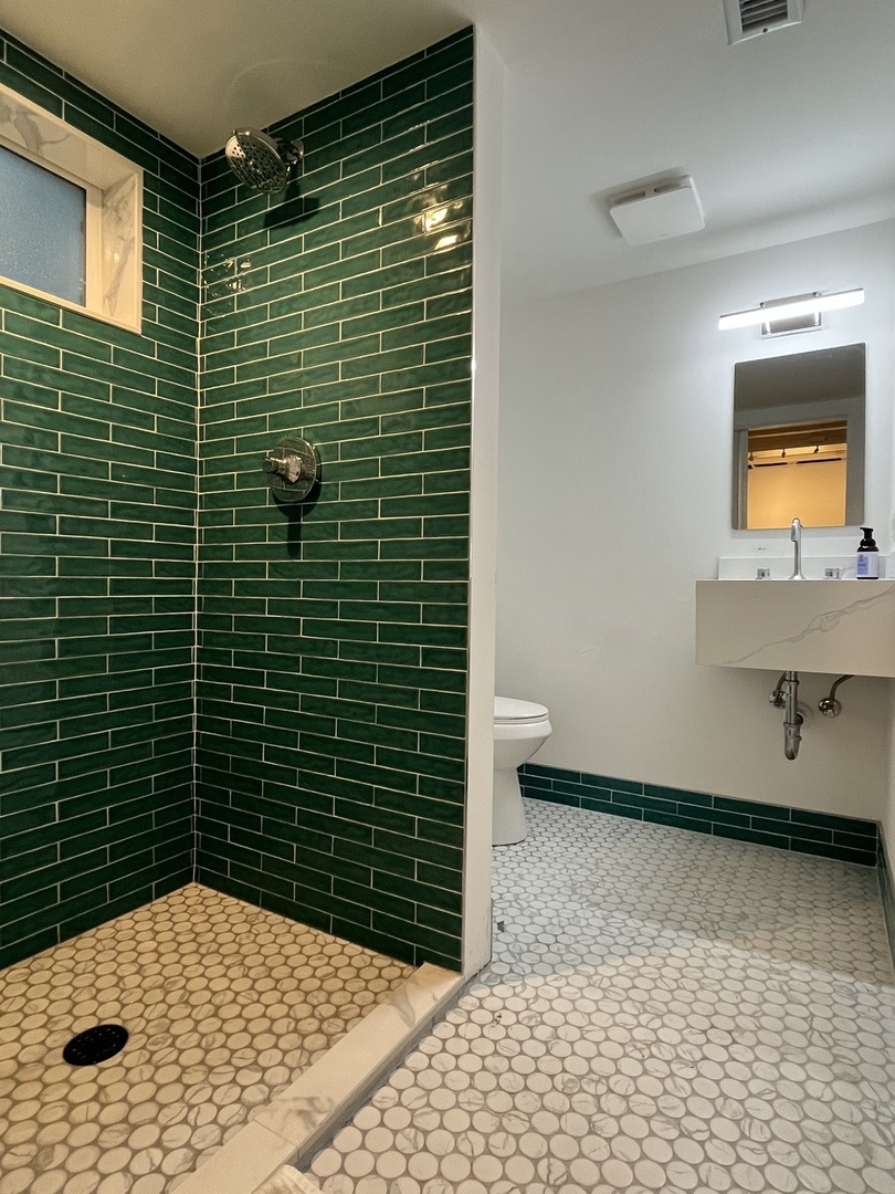 12757220 Property Photo 13