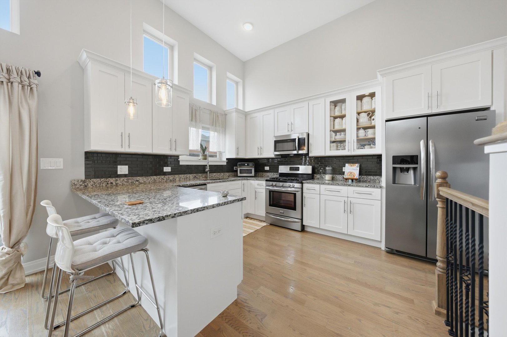6451 S New England Avenue 4 Property Photo 4