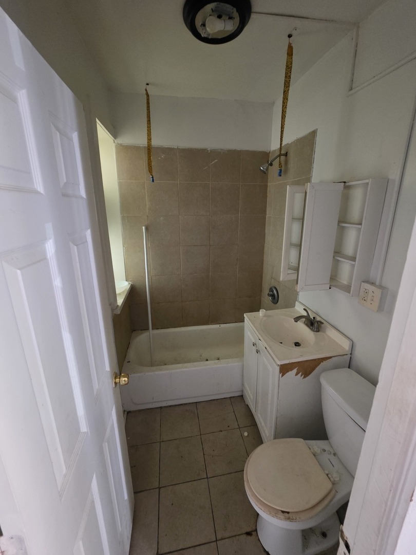 7954 S Harvard Avenue Property Photo 14
