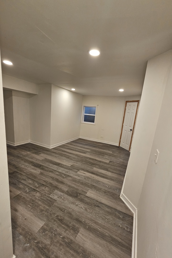 2542 Shauna Drive Property Photo 2