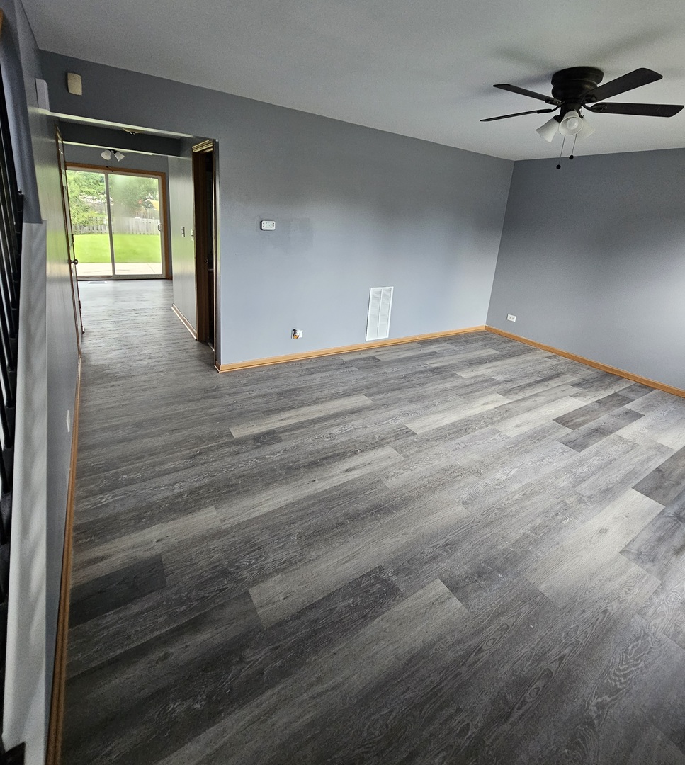 2542 Shauna Drive Property Photo 8