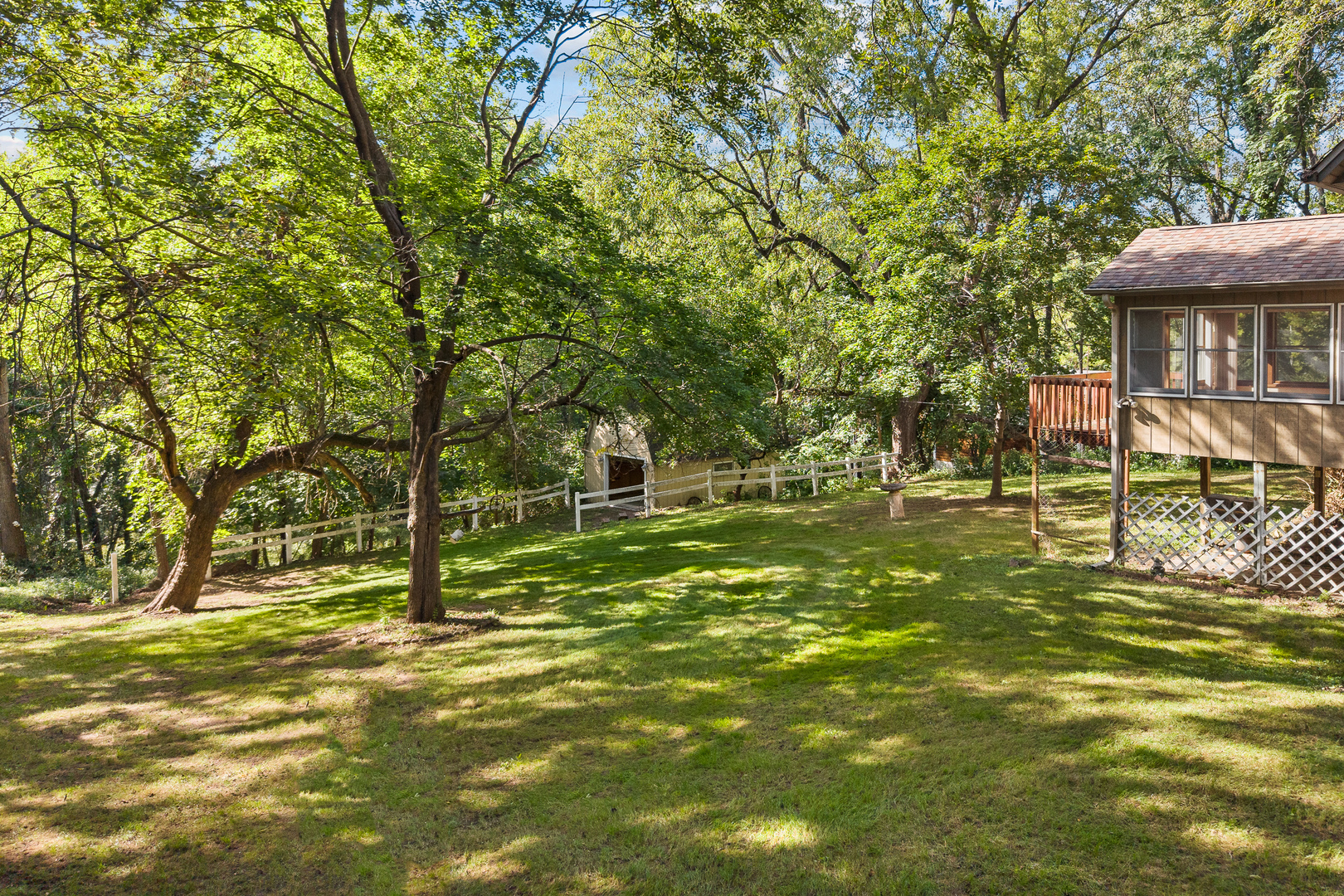 1100 34th Avenue Property Photo 3