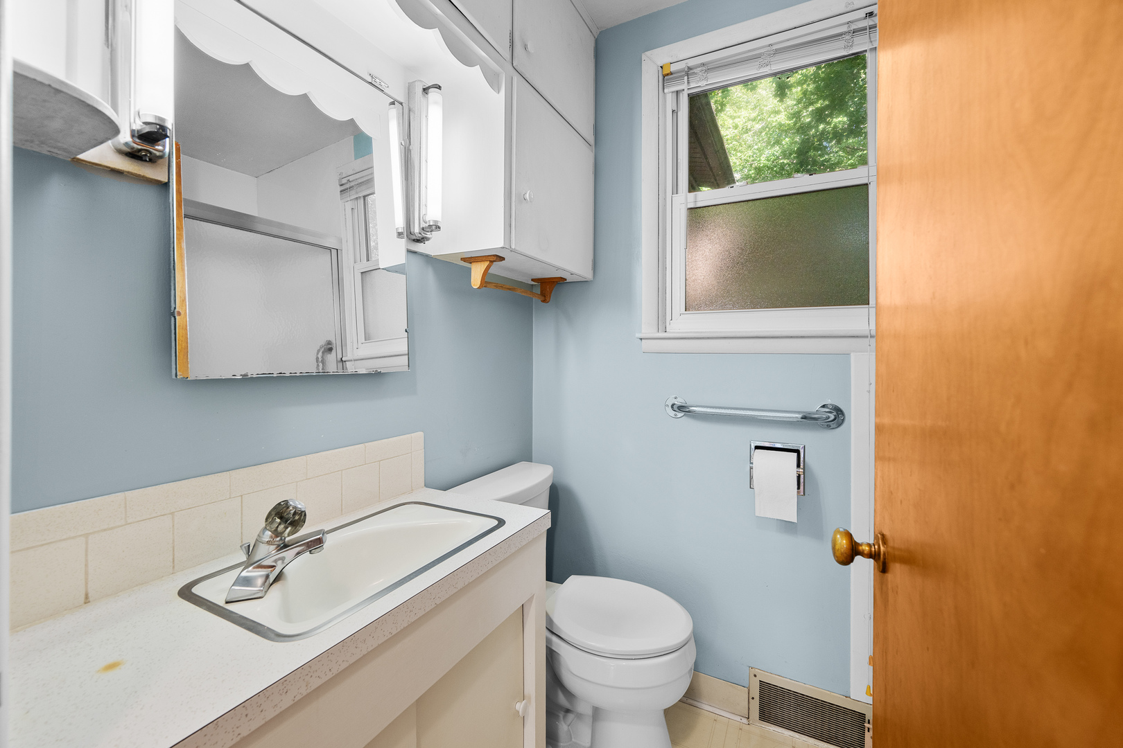 1100 34th Avenue Property Photo 37