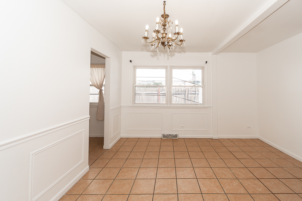 1185 Seymour Avenue Property Photo 8