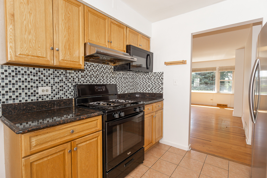 1185 Seymour Avenue Property Photo 12