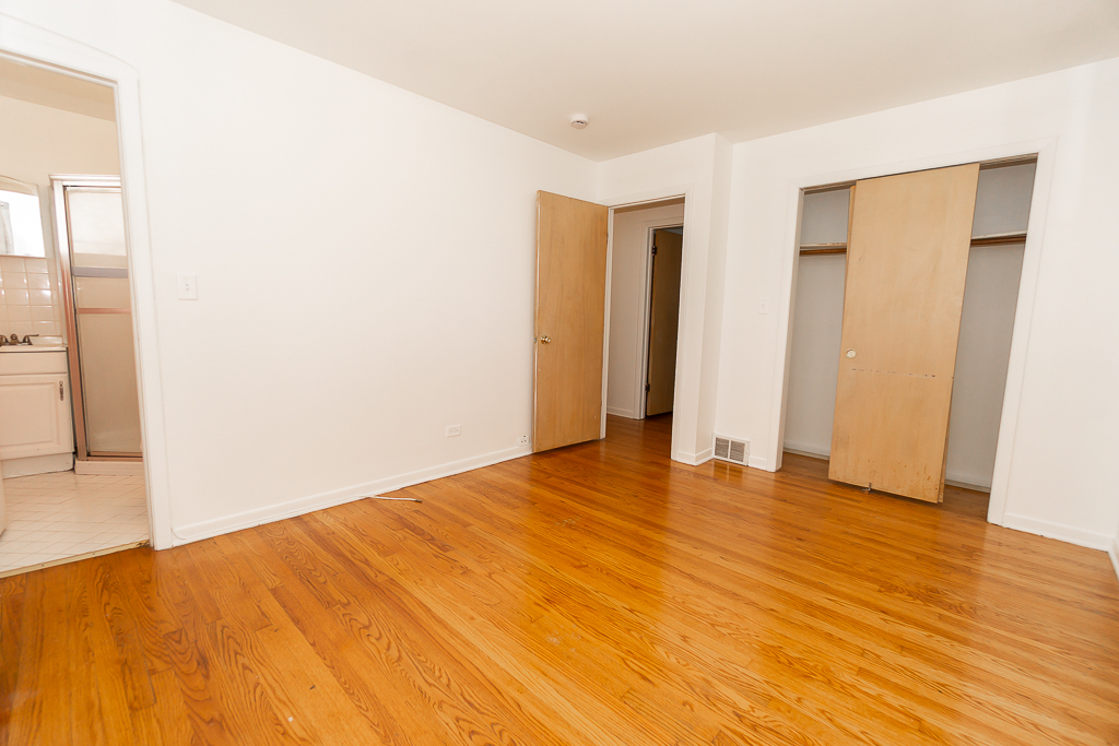1185 Seymour Avenue Property Photo 18