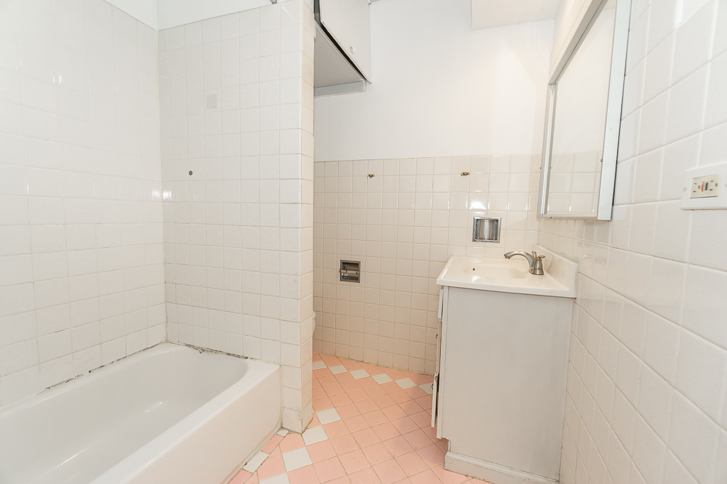 1185 Seymour Avenue Property Photo 26