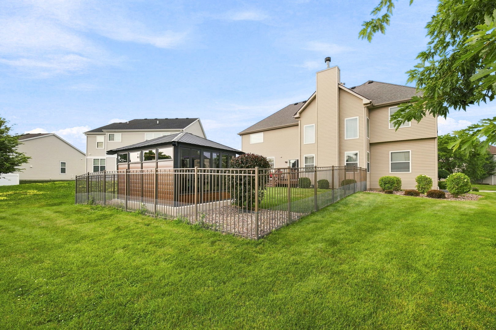 15913 S Selfridge Circle Property Photo 38
