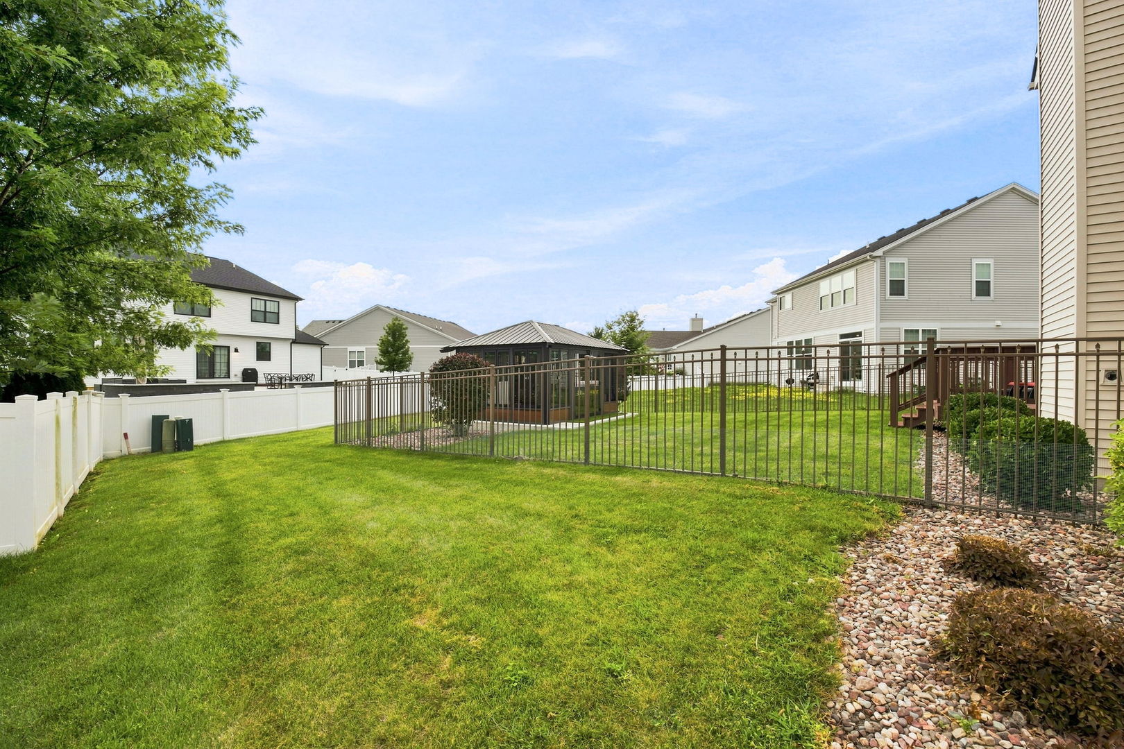 15913 S Selfridge Circle Property Photo 40