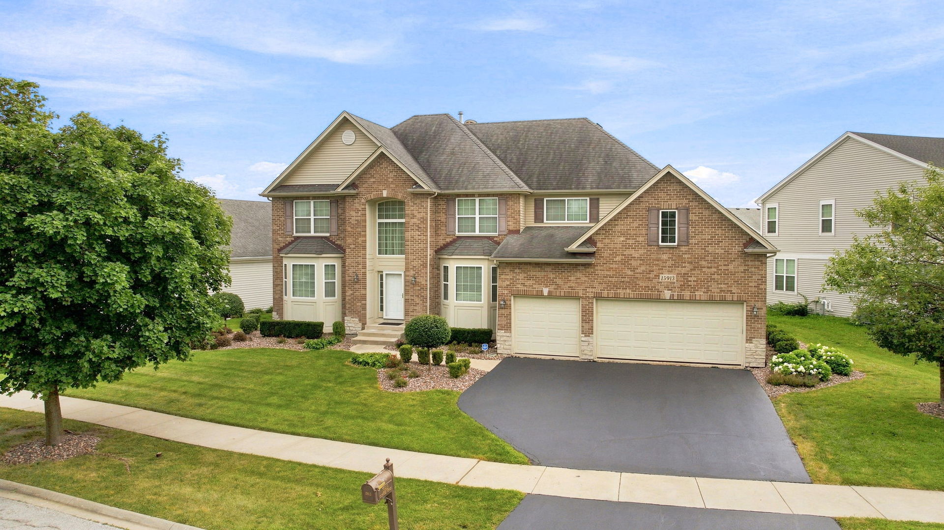 15913 S Selfridge Circle Property Photo 44