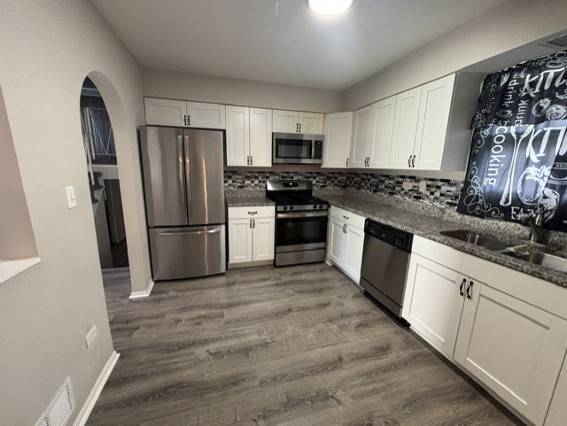 1001 Blackhawk Drive Property Photo 4