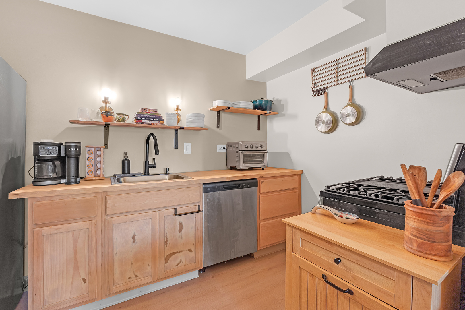 8500 Skokie Boulevard 1d Property Photo 7