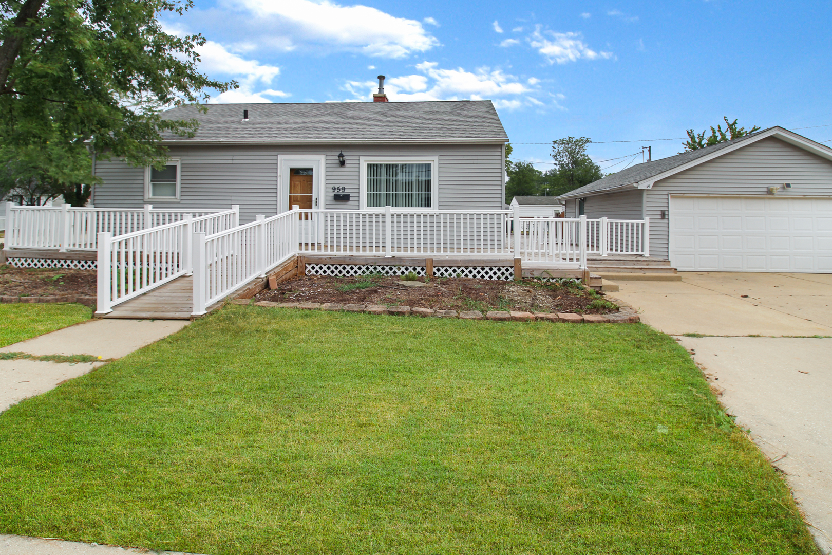 959 Norley Avenue Property Photo 1