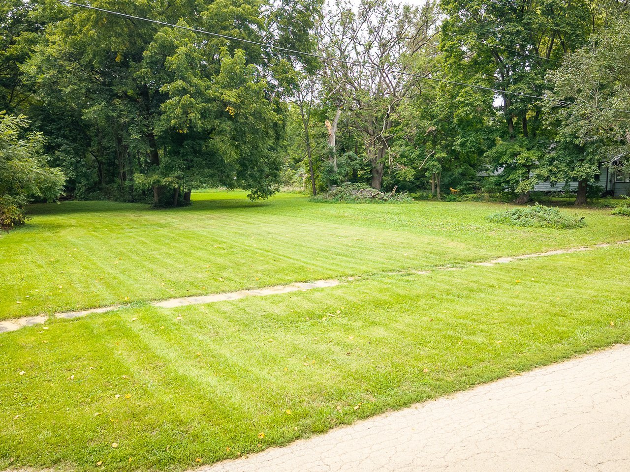 407 Lincoln Park Boulevard Property Photo 10