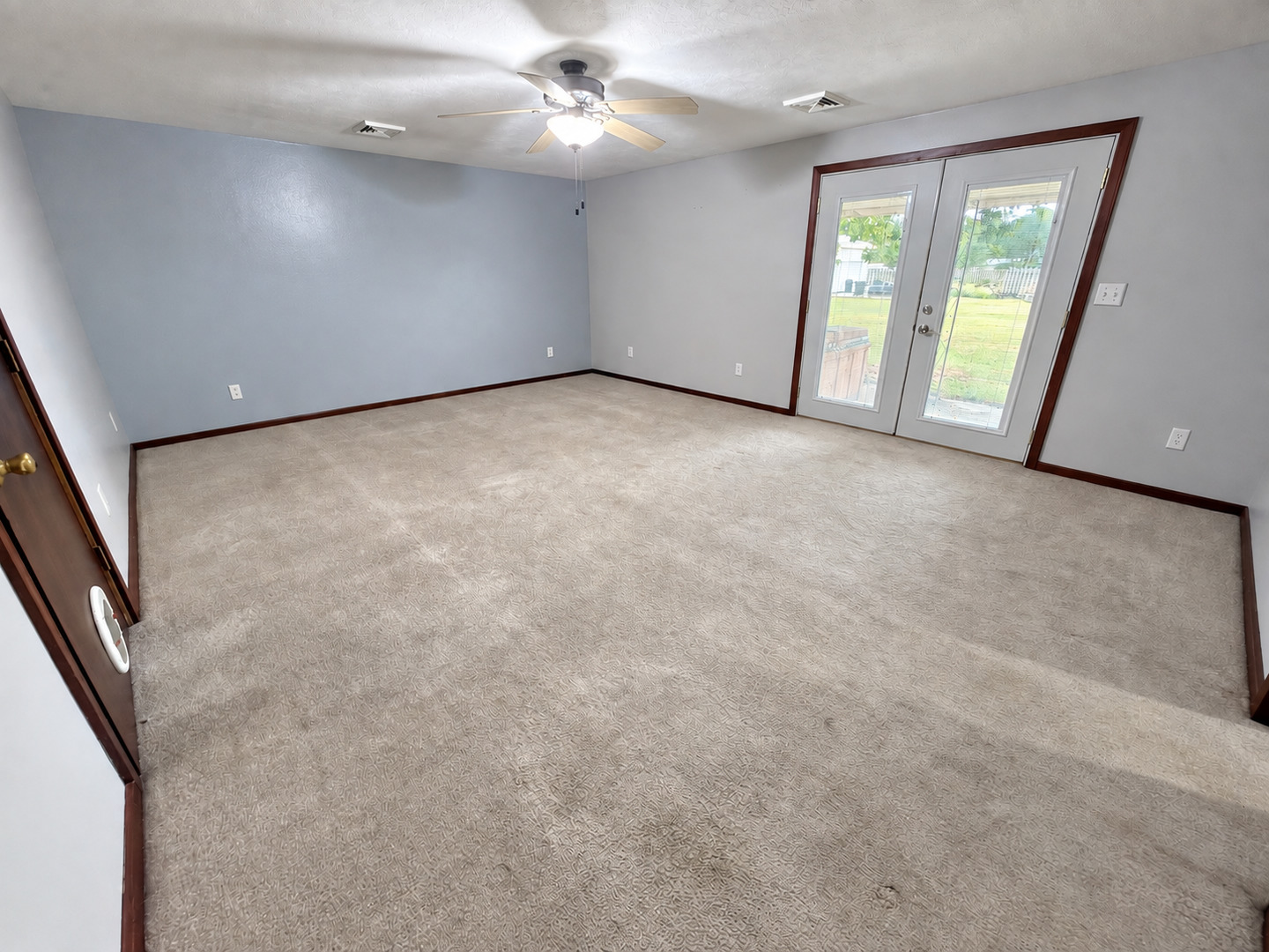 328 Ida Street Property Photo 24