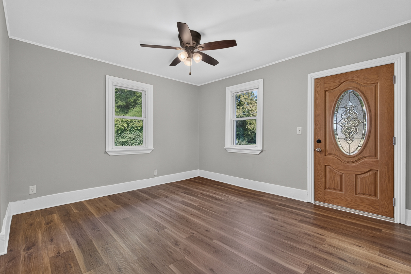 335 E Southmor Road Property Photo 4