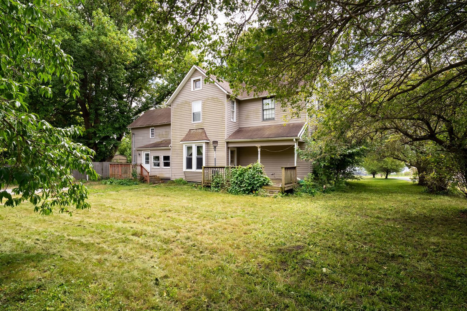 102 E North Street Property Photo 21